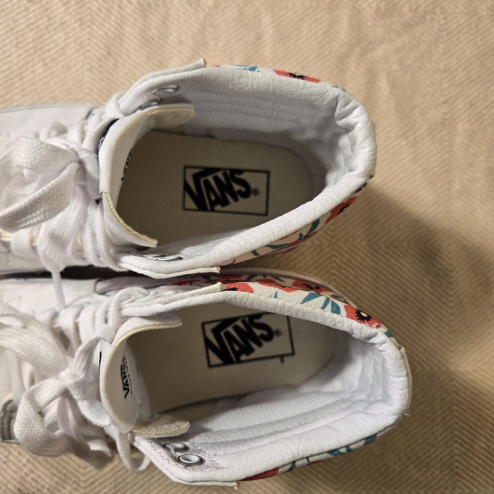NWOB VANS Project X Flower SK8-Hi White Red Poppy Women's 5 Men's 3.5 Euro 34.5 - Picture 3 of 8